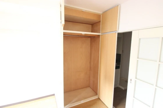 エスポワール牧村