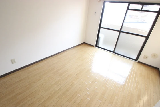 エスポワール牧村