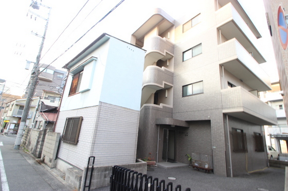 エスポワール牧村