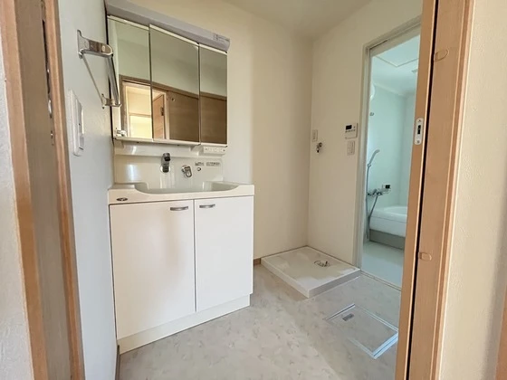 シャングリラ緑井