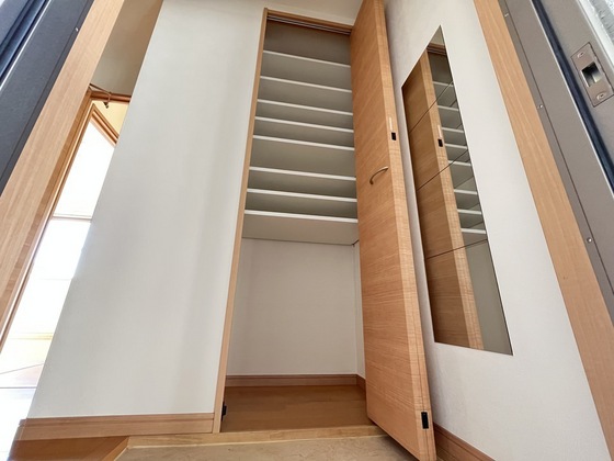 シャングリラ緑井