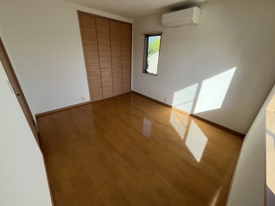 シャングリラ緑井