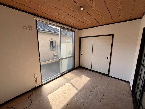 居藤ハイツ A棟