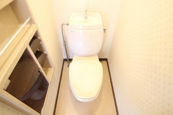 居藤ハイツ A棟