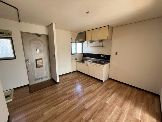 居藤ハイツ A棟