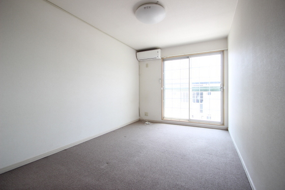 グリューネ B棟