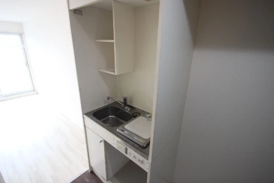 グリューネ B棟