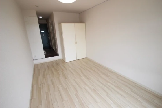 グリューネ B棟