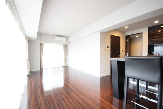 クラース広島ザ・マーク