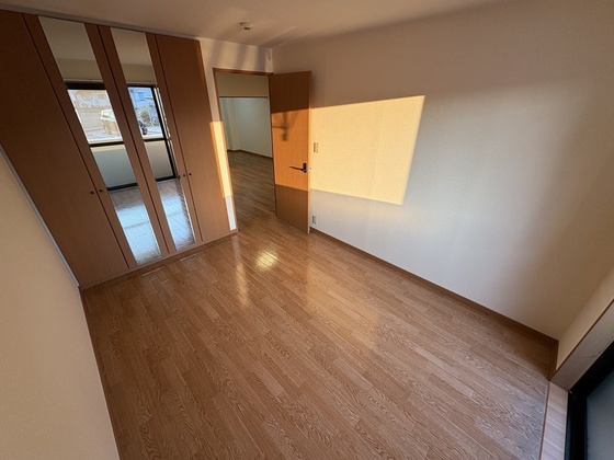 ラルジュ・ミリュー