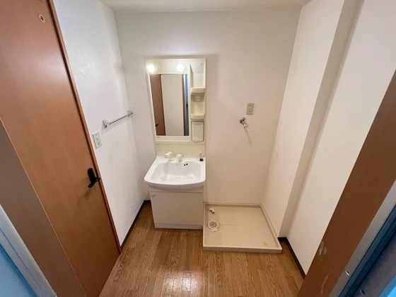 ラルジュ・ミリュー