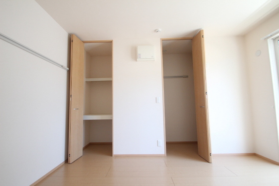 アベニュー高須Y