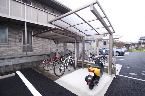 ファミールNISHIKAWA