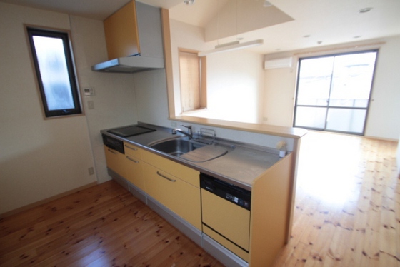 オレンジハウス