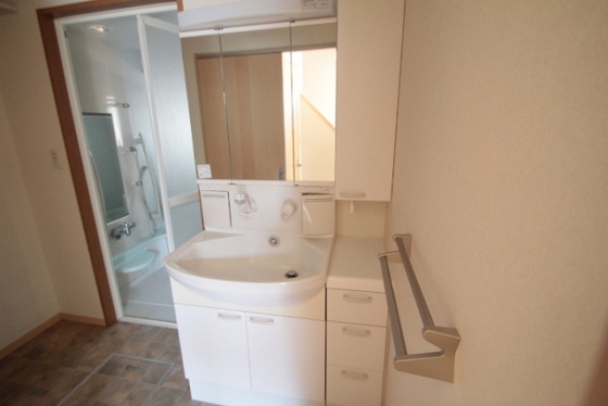 オレンジハウス