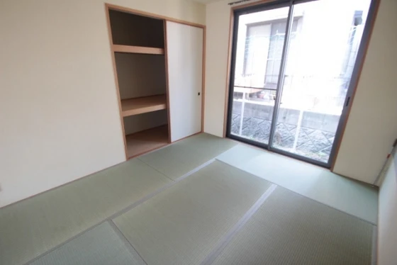 オレンジハウス