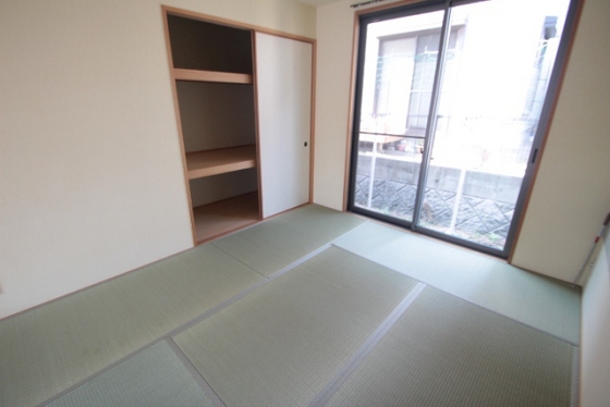 オレンジハウス