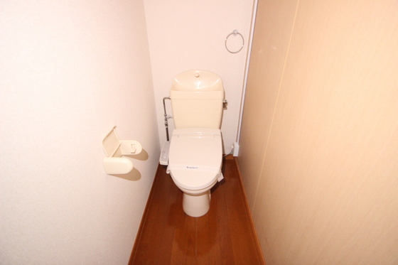 レオパレスポラール