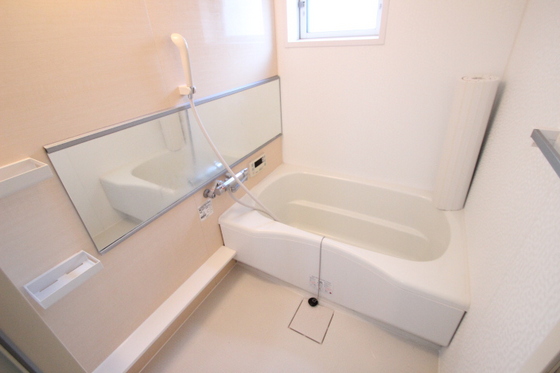 マリンハイツ A棟