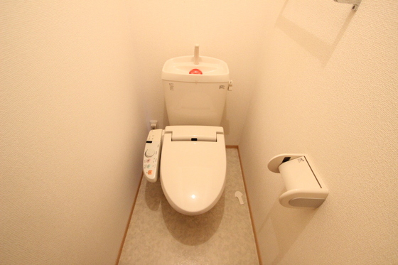 マリンハイツ A棟