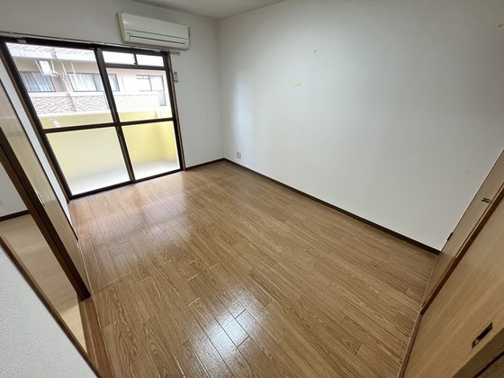 メゾンアルカディア