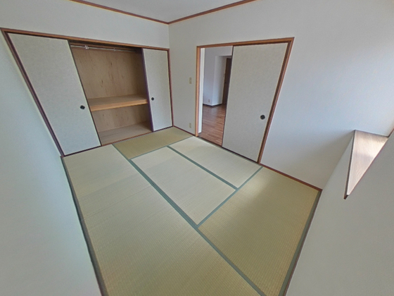 メゾンアルカディア