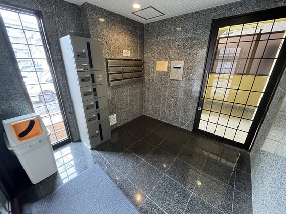 メゾンアルカディア