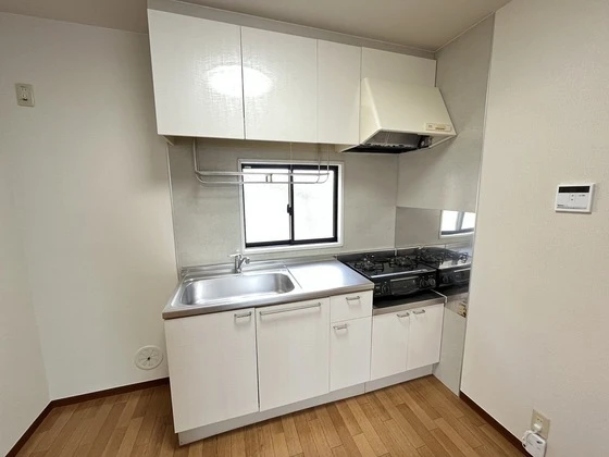 エターナルハイツ中村