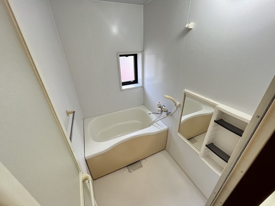 エターナルハイツ中村