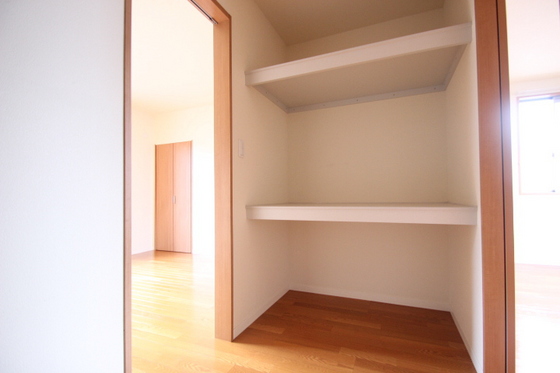 ヴィレッタ セレナ