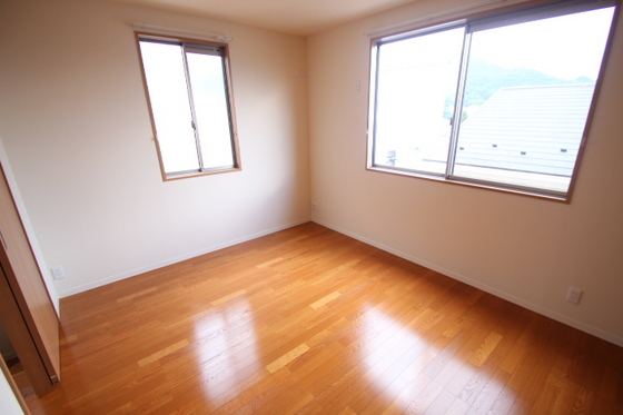 ヴィレッタ セレナ