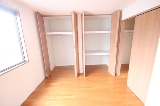 ヴィレッタ セレナ