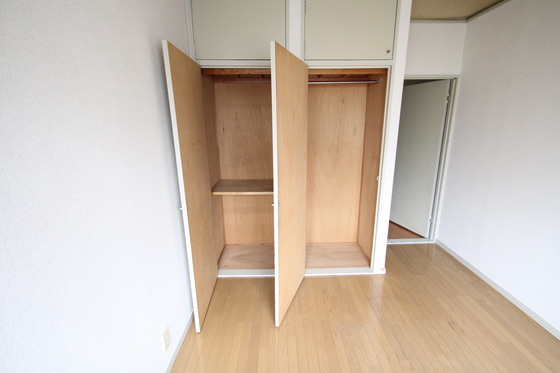 サンパレス温品