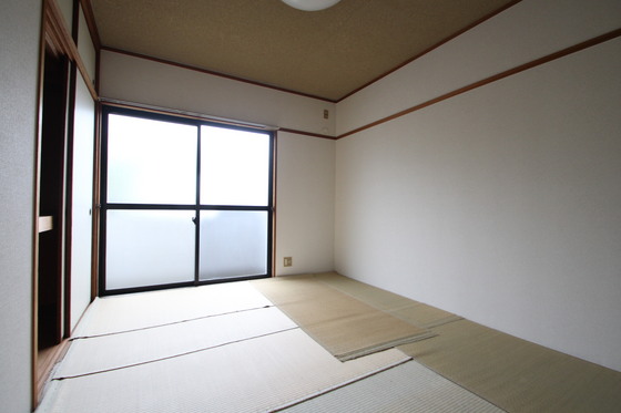 サンパレス温品