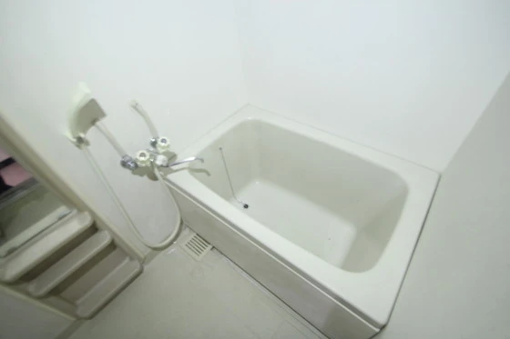 サンパレス温品