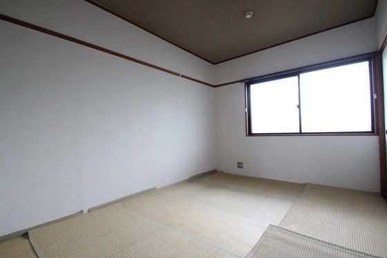 サンパレス温品