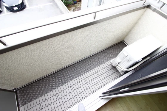 フォースアベニュー