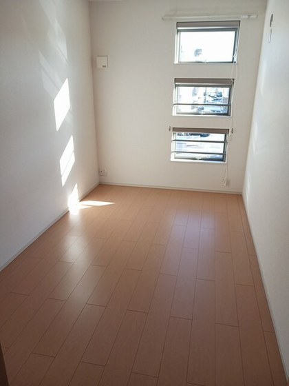 サニーブリーズ五日市観音Ⅱ