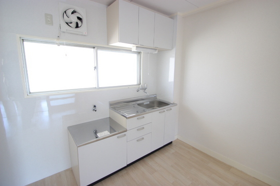 三滝リバーハイツ