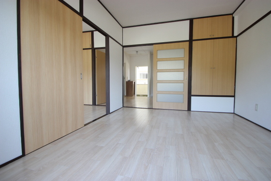 三滝リバーハイツ