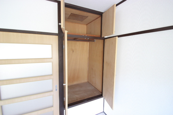 三滝リバーハイツ