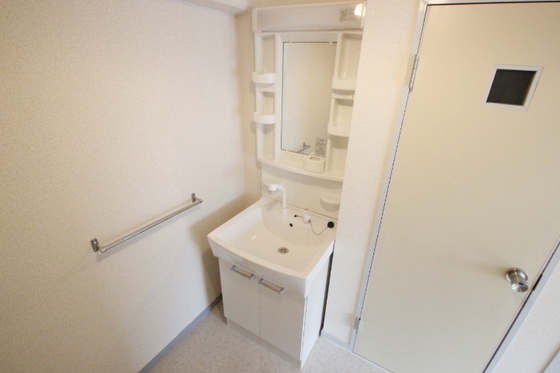 ガナドール安東