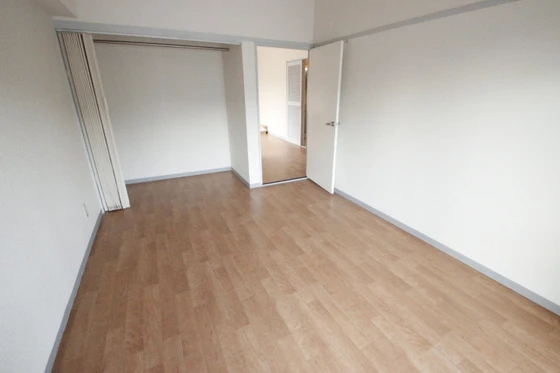 ガナドール安東