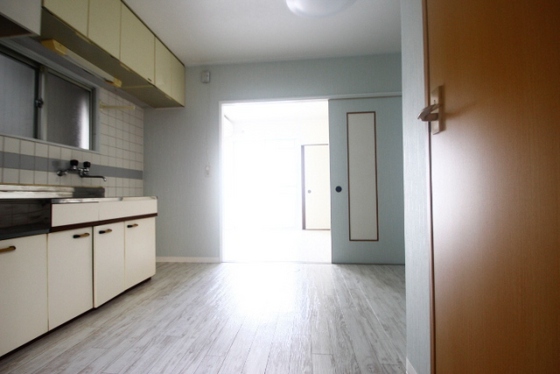 コーポラス丸吉