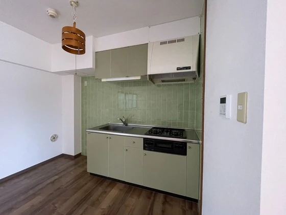 ロイヤルヨシヤマ