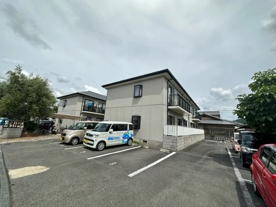 ディアス川内B棟