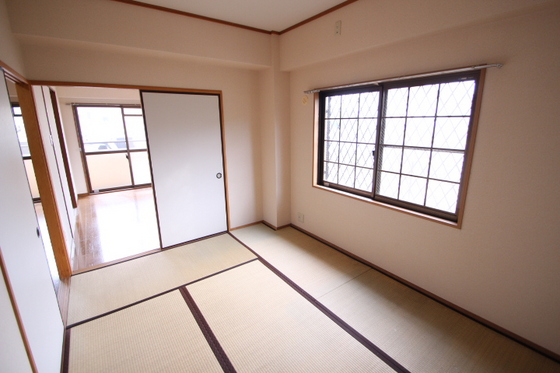 サンリット船本