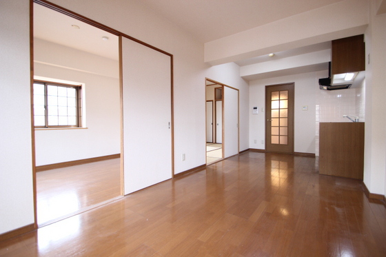 サンリット船本