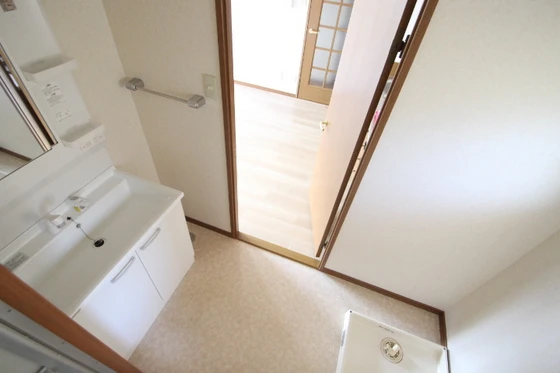 サンリット船本