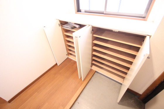 サンリット船本